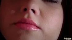 Reproducir Joven que le lame el coño y se folla a una bella mujer
