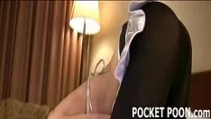 Play The lips of the pussy can be seen through the pantyhose