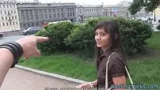 Redare Bruneta Da Interviu Pentru Secretara Si In Probe Intra Si Muia