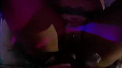 Abspielen Die heiße Ehefrau Eliza Sanches wird auf der Party wild