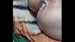 Reproduzir Adolescente com sede gosta de sexo anal intenso e orgasmo real