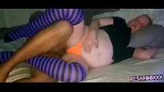Play Redheaded Witch Resaboo's Pussy Pumpkin Carving