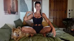 Abspielen Lernen Sie Cowgirl -Position mit dem Sex -Experten Roxy Fox - Erster Sex -Tutorial